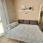 Attractive Apartment In Malaga City Center